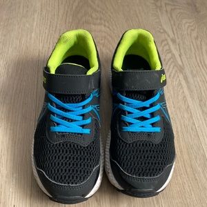 Lightly worn Boys size 2 ASICS running shoes